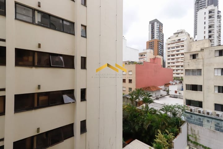 Apartamento à venda com 3 quartos, 94m² - Foto 35