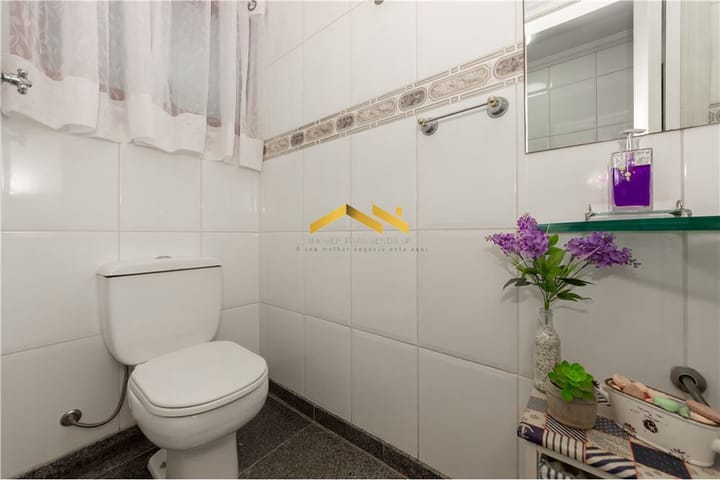 Apartamento à venda com 3 quartos, 130m² - Foto 2