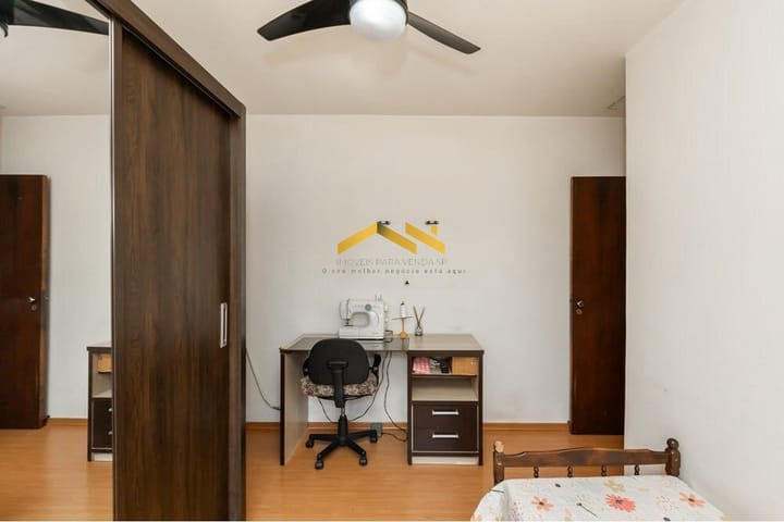 Casa à venda com 4 quartos, 207m² - Foto 9