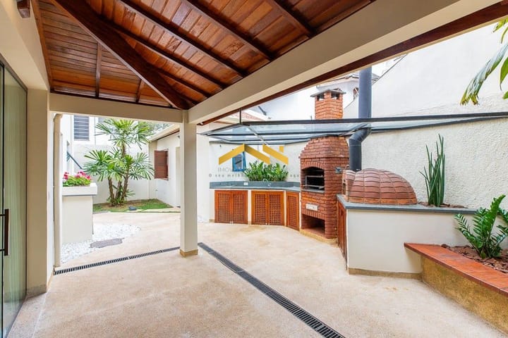 Casa à venda com 3 quartos, 220m² - Foto 33