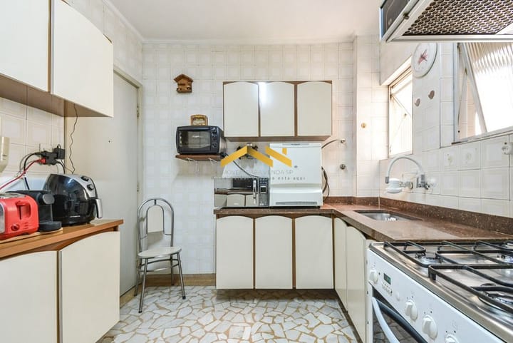 Apartamento à venda com 3 quartos, 115m² - Foto 4