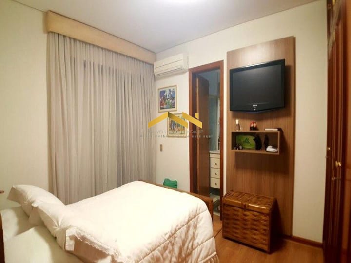 Apartamento à venda com 4 quartos, 293m² - Foto 12