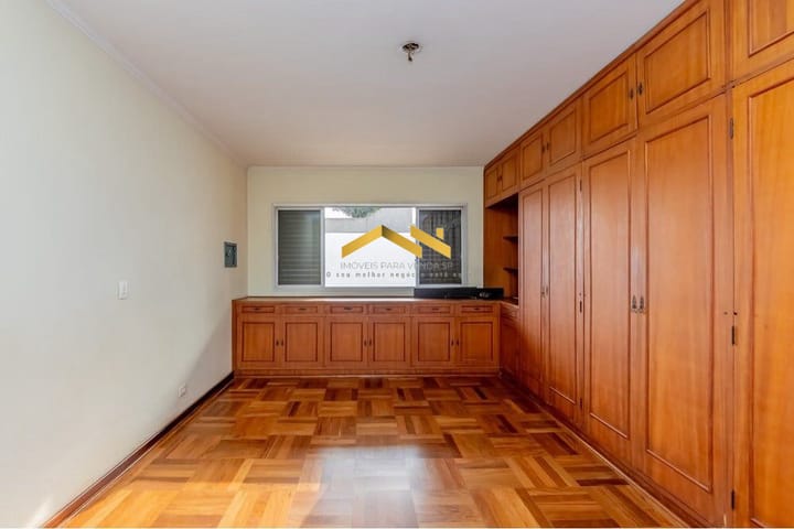 Casa à venda com 3 quartos, 388m² - Foto 10