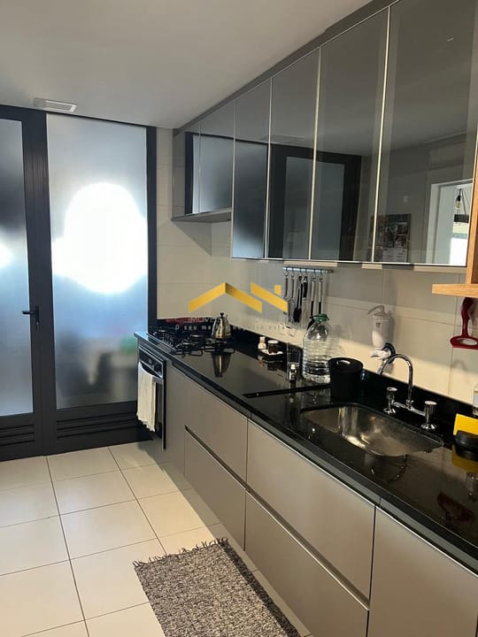 Apartamento à venda com 3 quartos, 118m² - Foto 24