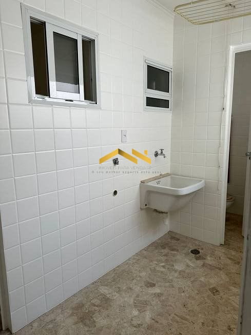 Apartamento à venda com 2 quartos, 105m² - Foto 5