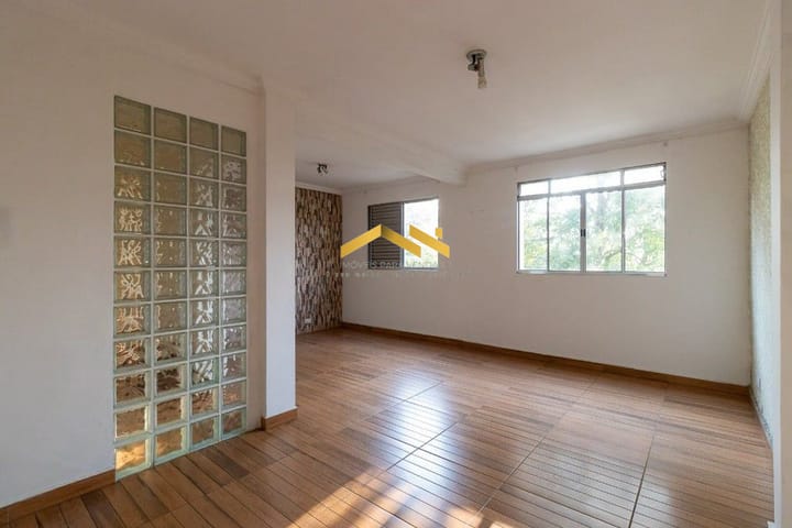 Apartamento à venda com 2 quartos, 65m² - Foto 1