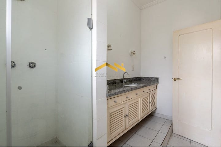 Casa à venda com 3 quartos, 200m² - Foto 8