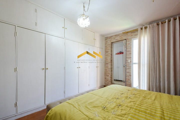 Casa à venda com 3 quartos, 350m² - Foto 3