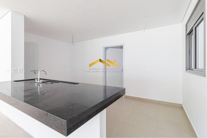 Casa à venda com 4 quartos, 600m² - Foto 32