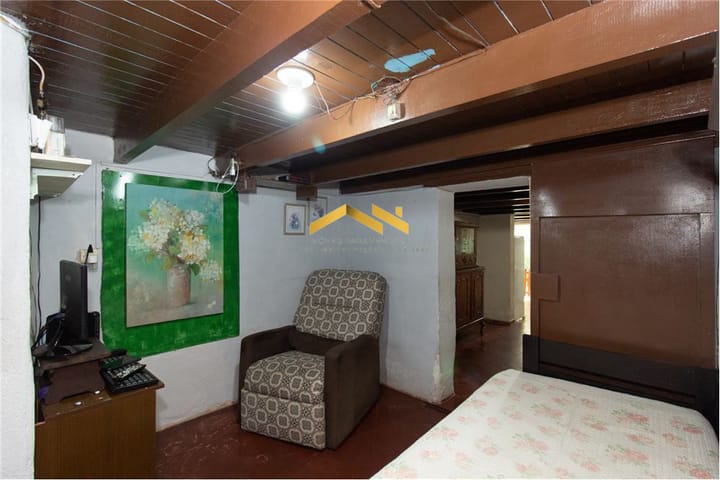 Casa à venda com 3 quartos, 90m² - Foto 10