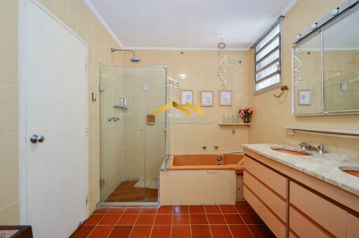 Apartamento à venda com 3 quartos, 215m² - Foto 8