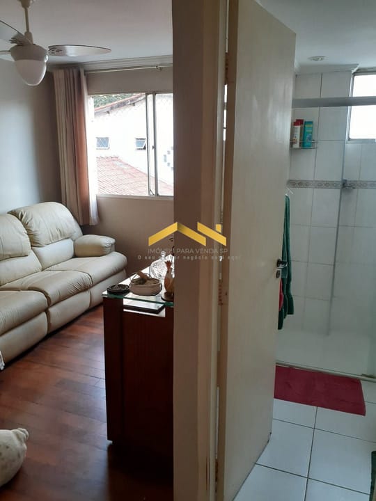 Apartamento à venda com 2 quartos, 70m² - Foto 9