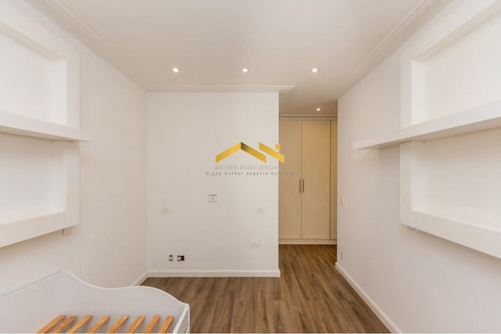 Apartamento à venda com 3 quartos, 218m² - Foto 3