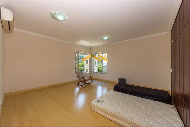 Casa à venda com 4 quartos, 700m² - Foto 10