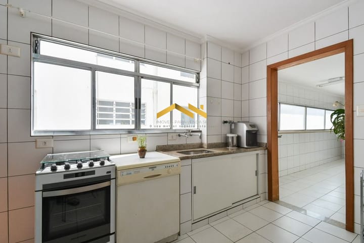 Apartamento à venda com 3 quartos, 140m² - Foto 7