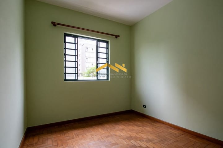 Casa à venda com 4 quartos, 236m² - Foto 3