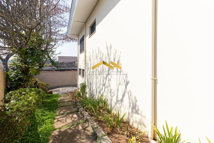 Casa à venda com 3 quartos, 193m² - Foto 27