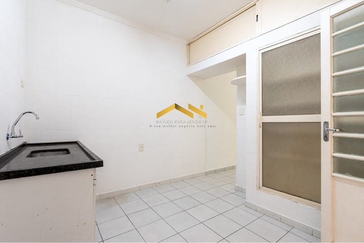 Casa à venda com 3 quartos, 200m² - Foto 13