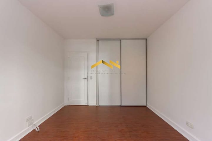 Apartamento à venda com 3 quartos, 165m² - Foto 17