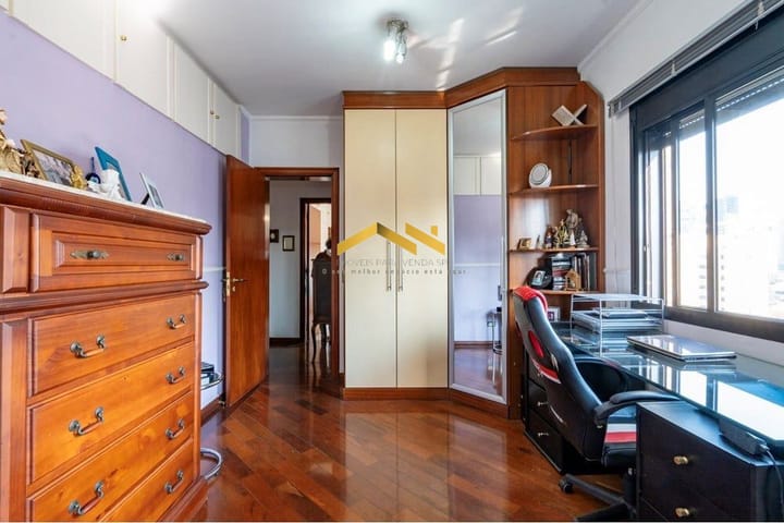 Apartamento à venda com 4 quartos, 200m² - Foto 45