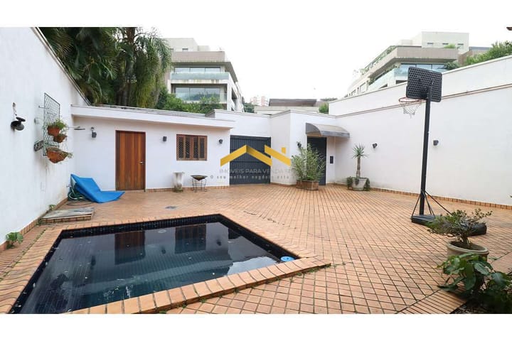 Casa à venda com 4 quartos, 350m² - Foto 14