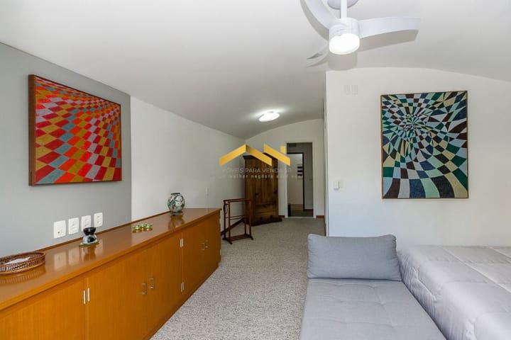 Casa à venda com 3 quartos, 600m² - Foto 44