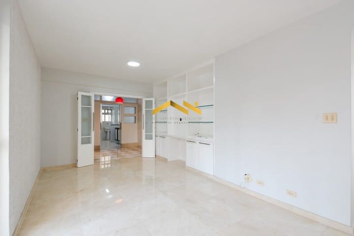 Apartamento à venda com 3 quartos, 97m² - Foto 32