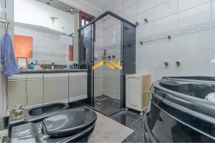 Casa à venda com 4 quartos, 232m² - Foto 11