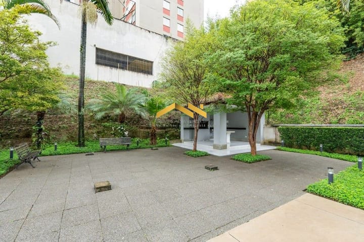 Apartamento à venda com 3 quartos, 110m² - Foto 17