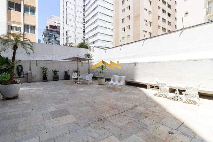 Apartamento à venda com 3 quartos, 227m² - Foto 22