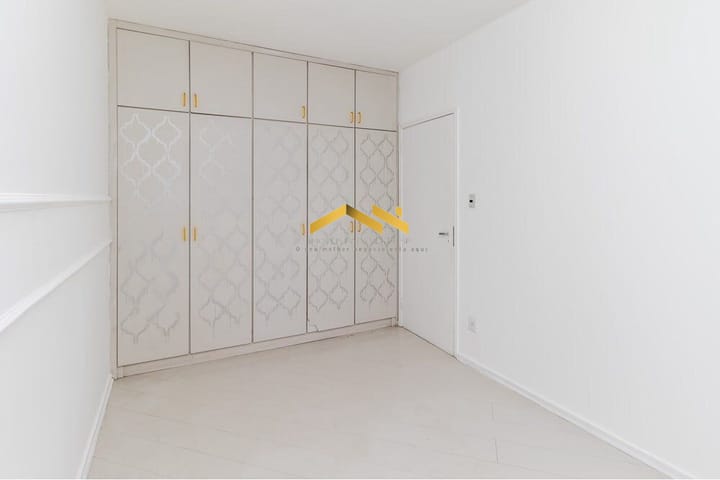 Apartamento à venda com 2 quartos, 70m² - Foto 21