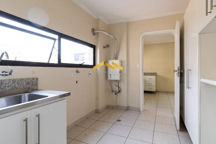 Apartamento à venda com 3 quartos, 209m² - Foto 56