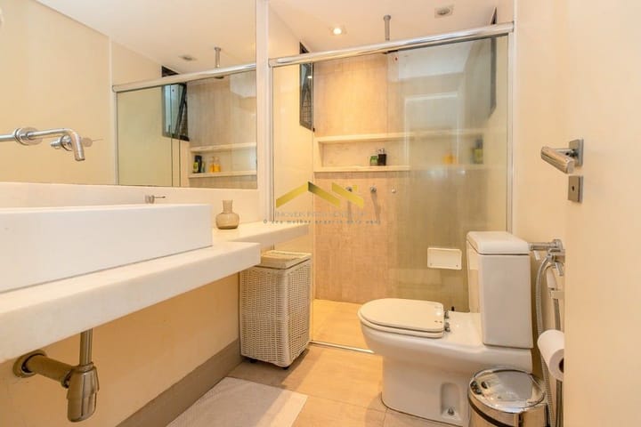 Apartamento à venda com 3 quartos, 205m² - Foto 13