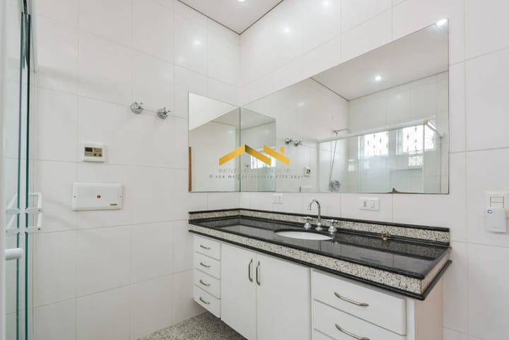 Casa à venda com 3 quartos, 200m² - Foto 7