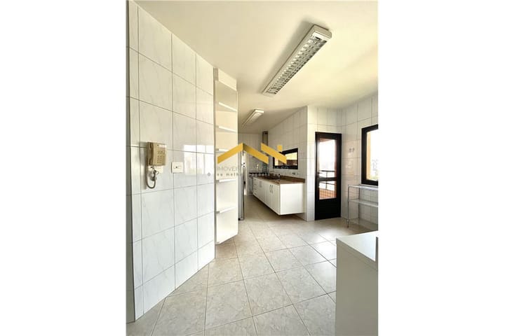 Apartamento à venda com 4 quartos, 177m² - Foto 12