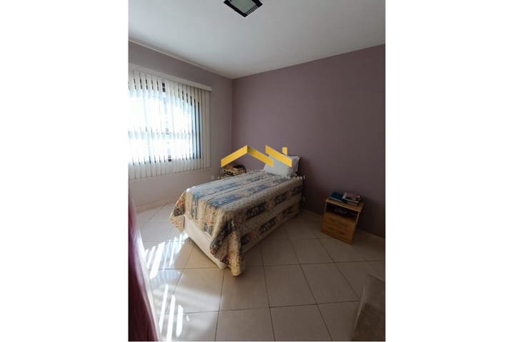 Casa à venda com 3 quartos, 160m² - Foto 9