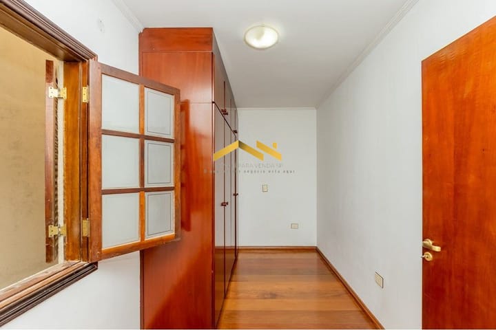 Casa à venda com 3 quartos, 285m² - Foto 6