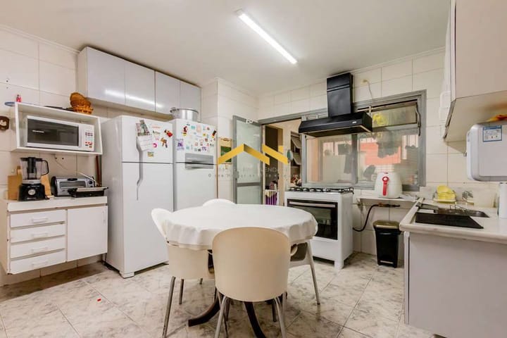 Apartamento à venda com 4 quartos, 165m² - Foto 16