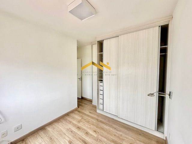 Apartamento à venda com 2 quartos, 74m² - Foto 18