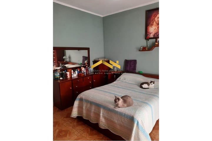 Casa à venda com 3 quartos, 169m² - Foto 8