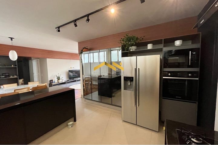 Apartamento à venda com 3 quartos, 170m² - Foto 15