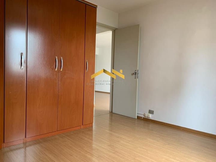 Apartamento à venda com 2 quartos, 72m² - Foto 3