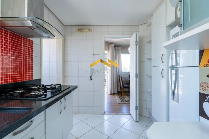 Apartamento à venda com 2 quartos, 85m² - Foto 35