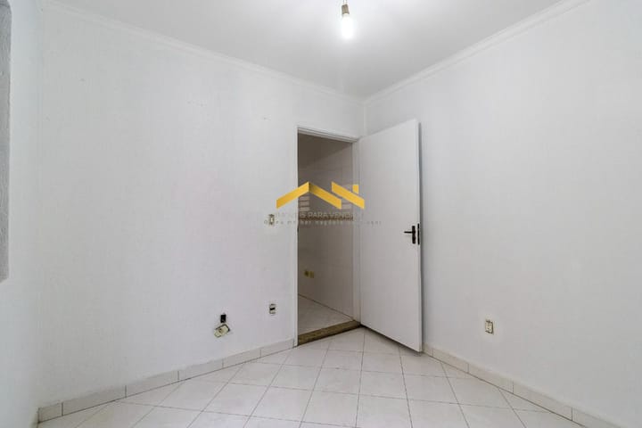 Casa à venda com 3 quartos, 240m² - Foto 12