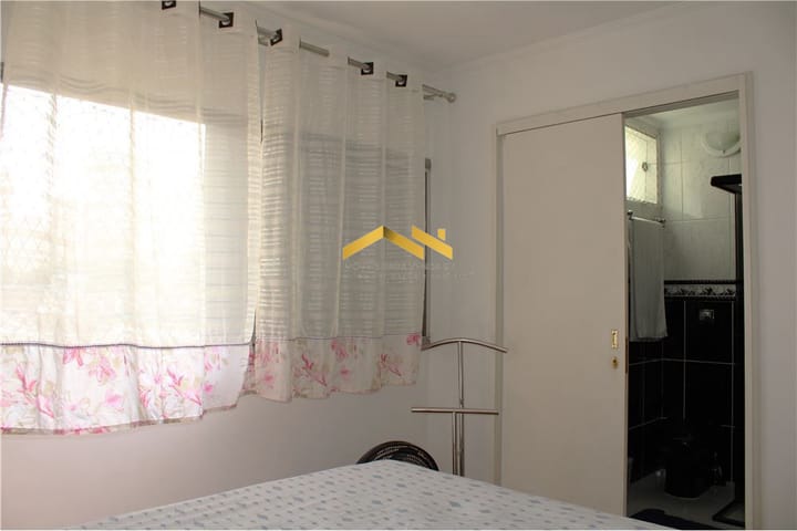 Apartamento à venda com 2 quartos, 67m² - Foto 14