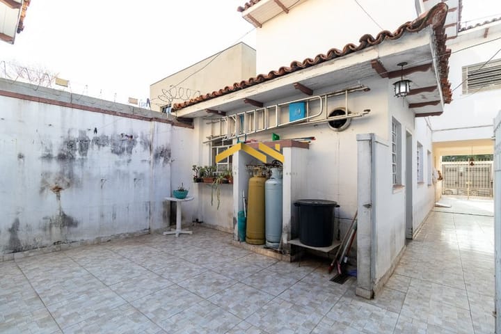 Casa à venda com 3 quartos, 200m² - Foto 19