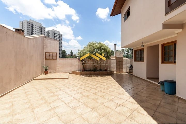 Casa à venda com 3 quartos, 248m² - Foto 36