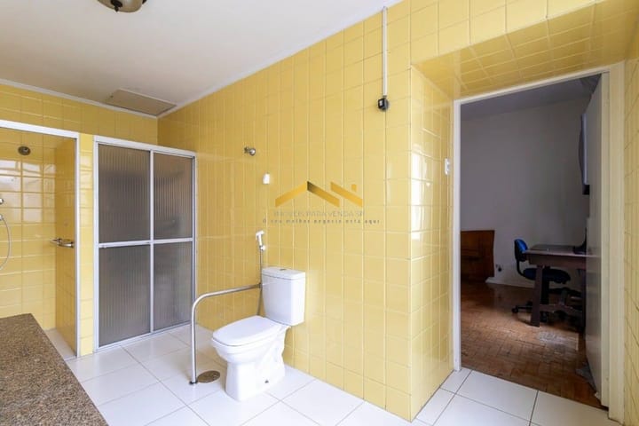 Casa à venda com 4 quartos, 200m² - Foto 16