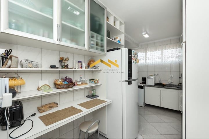 Apartamento à venda com 2 quartos, 76m² - Foto 9