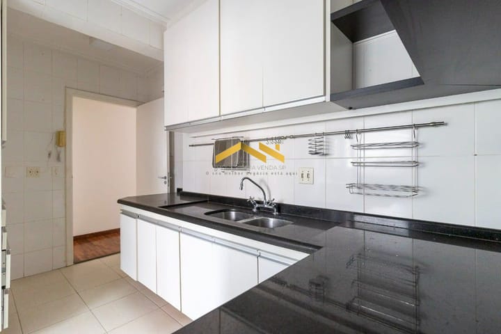 Apartamento à venda com 3 quartos, 86m² - Foto 33